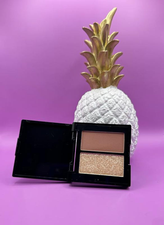 Whats Up Beauty - Lattetude Eyeshadow Duo