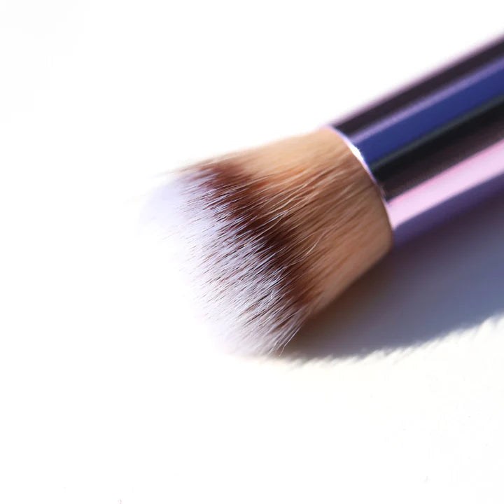 HALF CAKED 407 Deluxe Buffer Brush