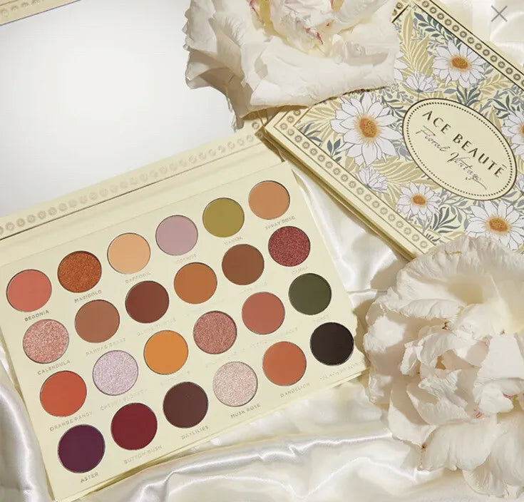 ACE BEAUTE FLORAL VINTAGE PALETTE